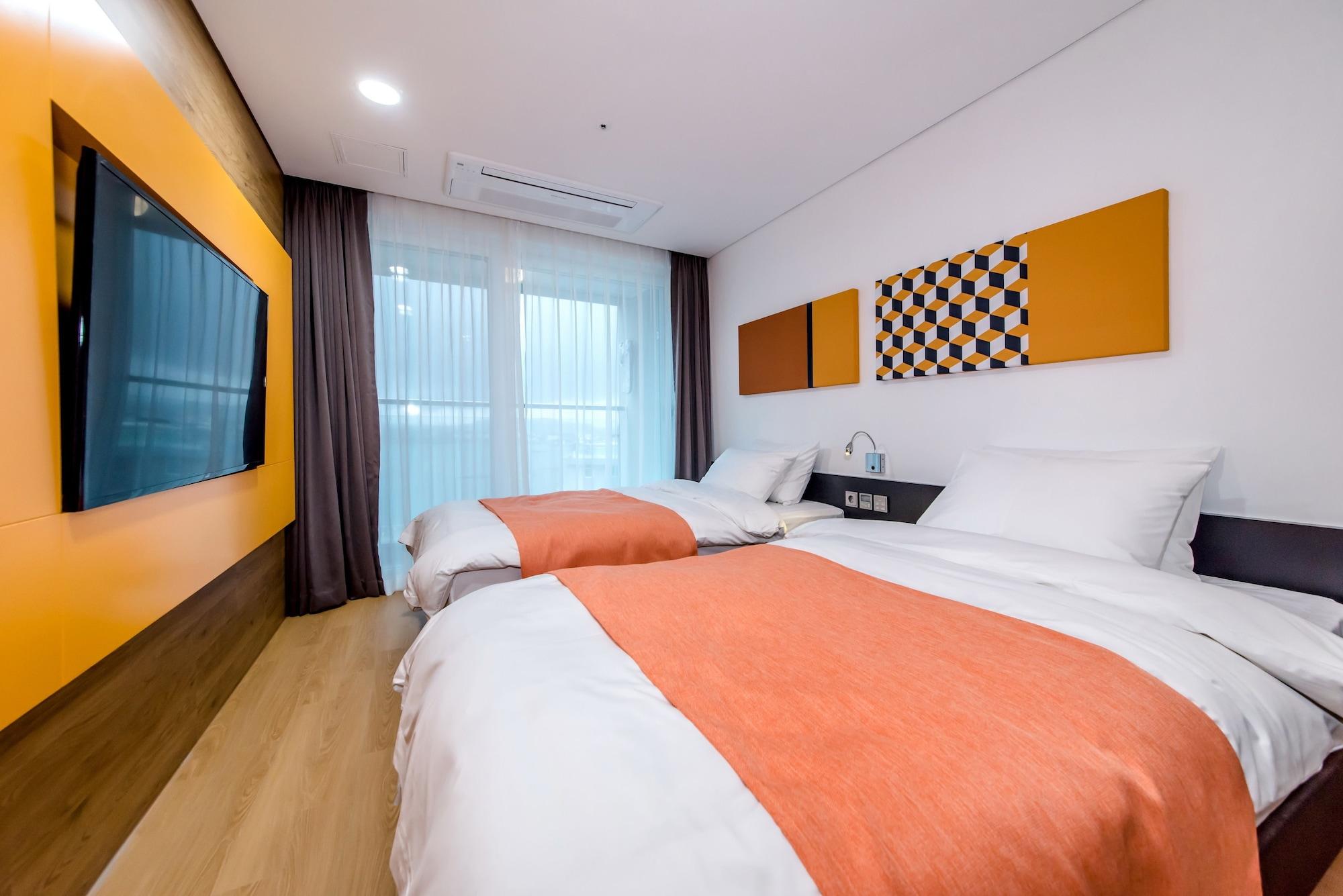 Co-Op City Hotel Seongsan Seogwipo Ngoại thất bức ảnh