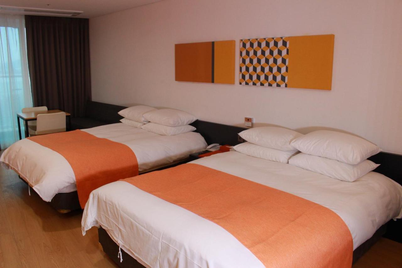 Co-Op City Hotel Seongsan Seogwipo Ngoại thất bức ảnh